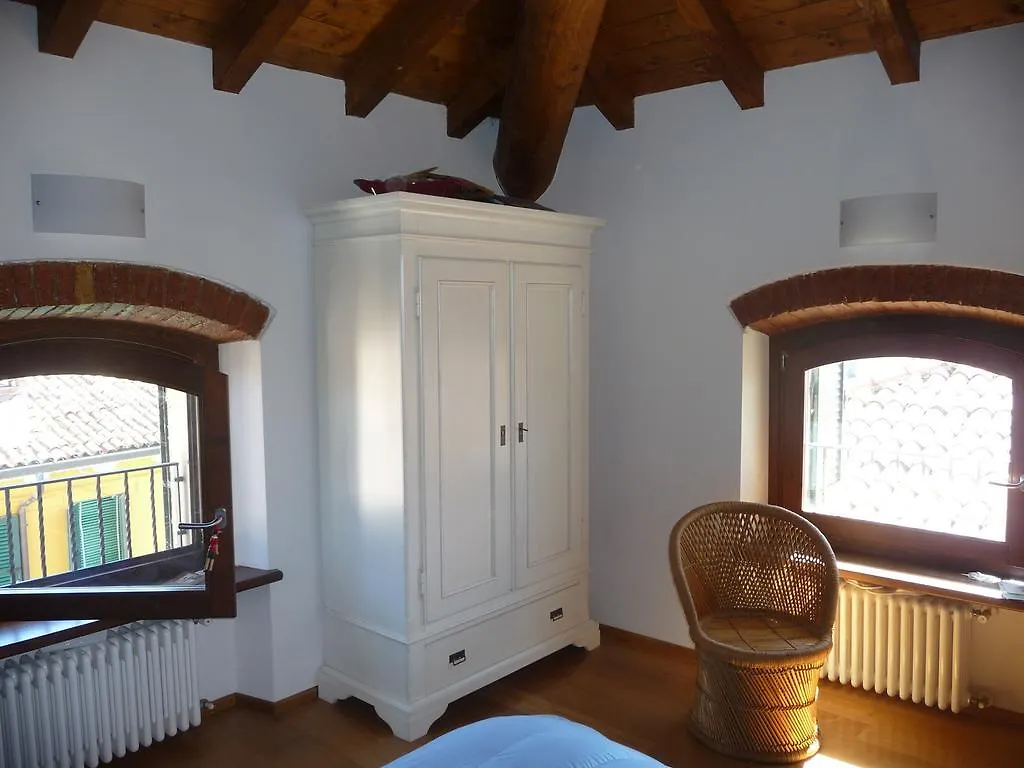 A Gem In Peschiera Del Garda Apartment Italy