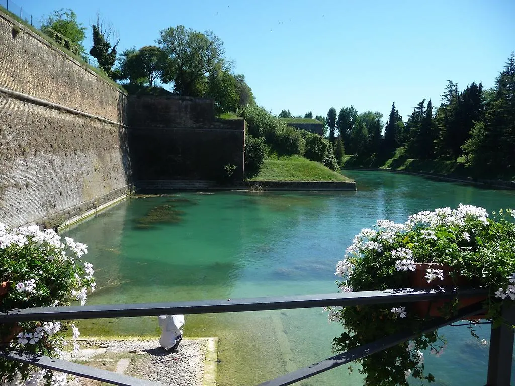 A Gem In Peschiera Del Garda Apartment