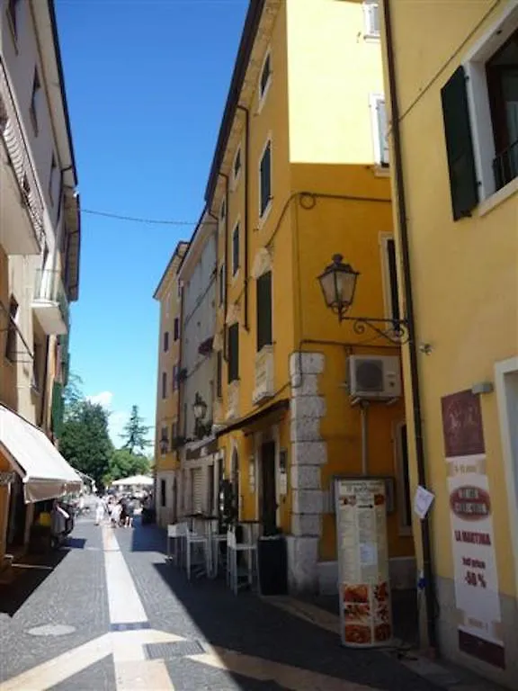 A Gem In Peschiera Del Garda Apartment 0*,  Italy